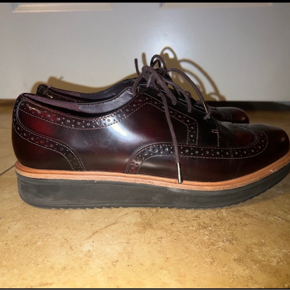 Clark’s! - Picture 5 of 8